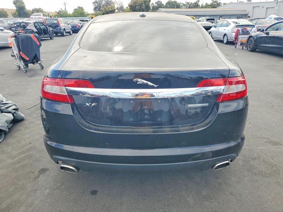 70949066 :رقم المزاد ، SAJWA07C891R22256 vin ، 2009 Jaguar Xf مزاد بيع