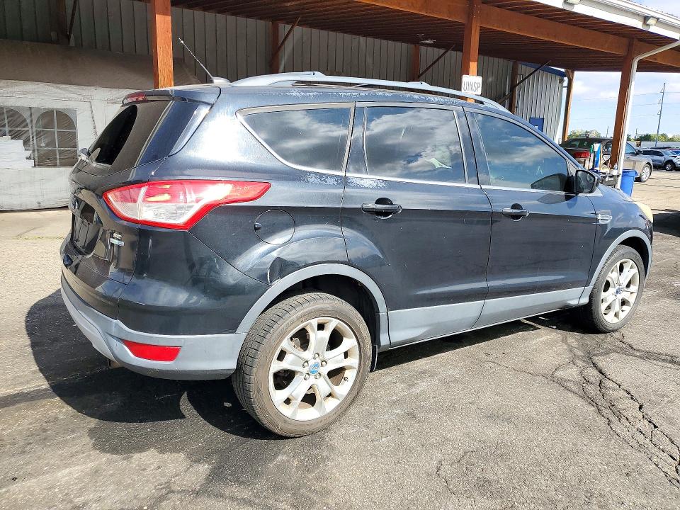 72726426 :رقم المزاد ، 1FMCU9GX4DUB60885 vin ، 2013 Ford Escape مزاد بيع