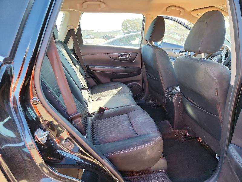 71212166 :رقم المزاد ، KNMAT2MT5JP542568 vin ، 2018 Nissan Rogue مزاد بيع
