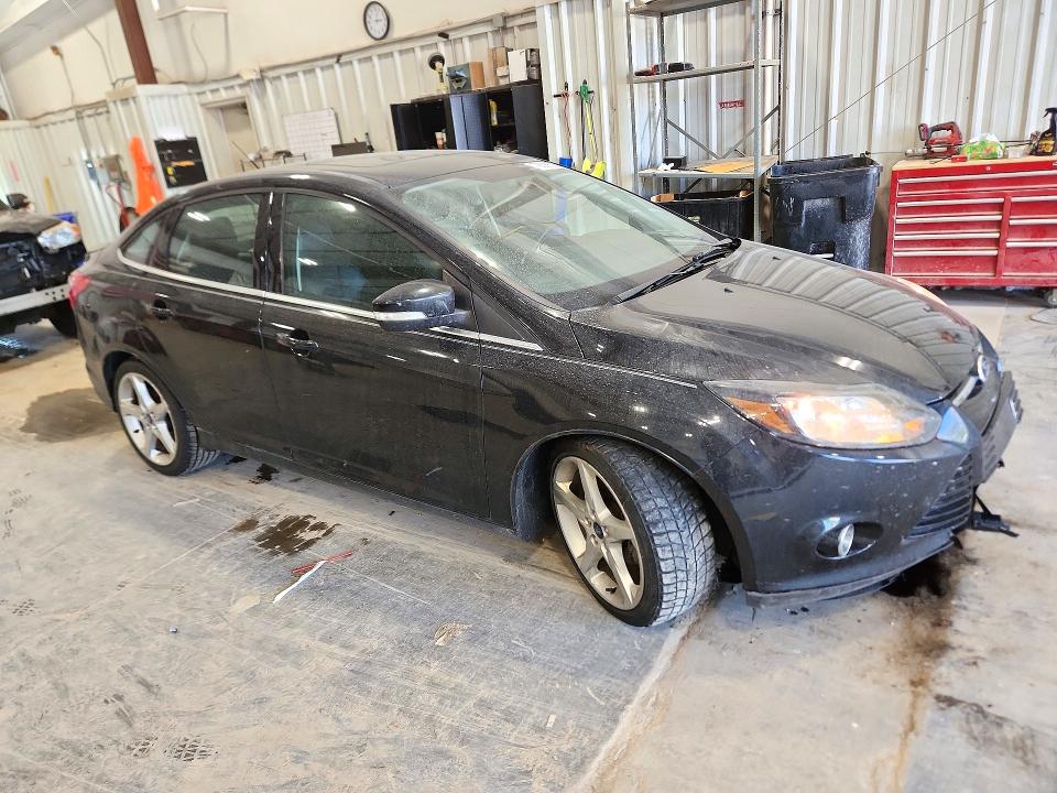 Продажа на аукционе авто 2014 Ford Focus, vin: 1FADP3J22EL105181, номер лота: 72299326
