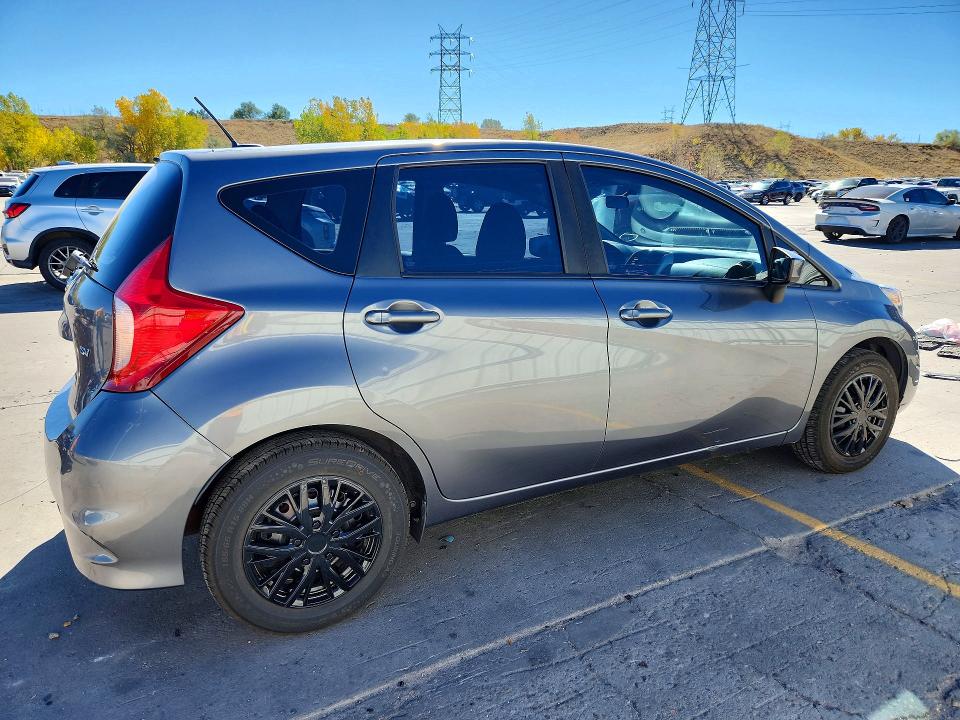 72293756 :رقم المزاد ، 3N1CE2CP6JL356205 vin ، 2018 Nissan Versa Note مزاد بيع