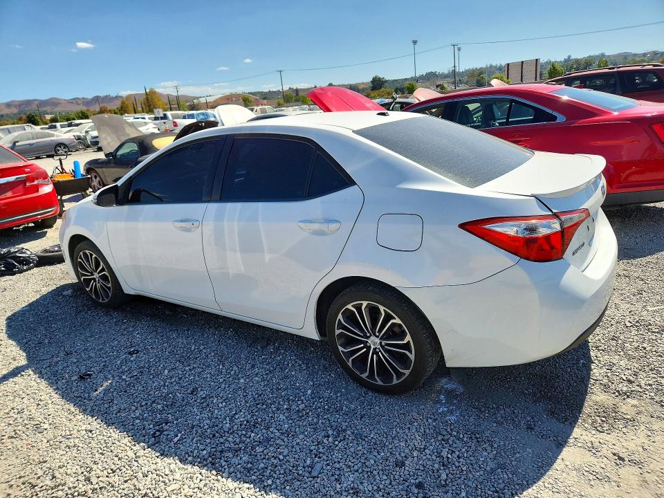 Продаж на аукціоні авто 2015 Toyota Corolla, vin: 5YFBURHE3FP341098, номер лоту: 72130476