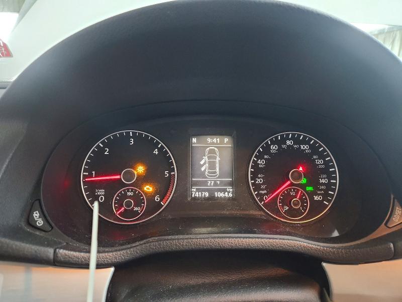 2013 Volkswagen Passat მანქანა იყიდება აუქციონზე, vin: 1VWBN7A38DC103339, აუქციონის ნომერი: 70854696