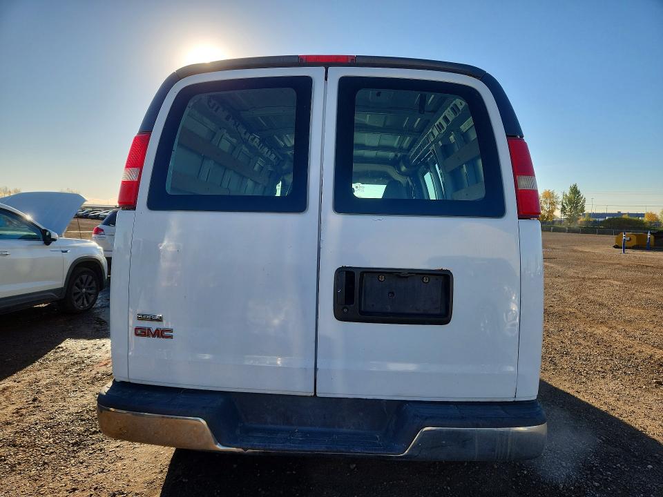 71483926 :رقم المزاد ، 1GTW7AFGXL1265183 vin ، 2020 Gmc Savana مزاد بيع