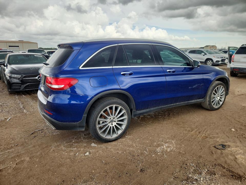 2019 Mercedes-benz Glc მანქანა იყიდება აუქციონზე, vin: WDC0G4JB4KV117504, აუქციონის ნომერი: 70827596