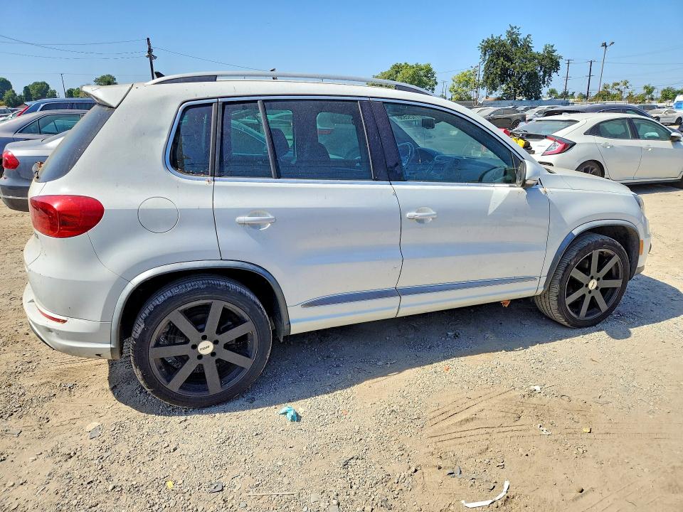 Aukcja sprzedaży 2016 Volkswagen Tiguan, vin: WVGAV7AX1GW519197, numer aukcji: 71295956