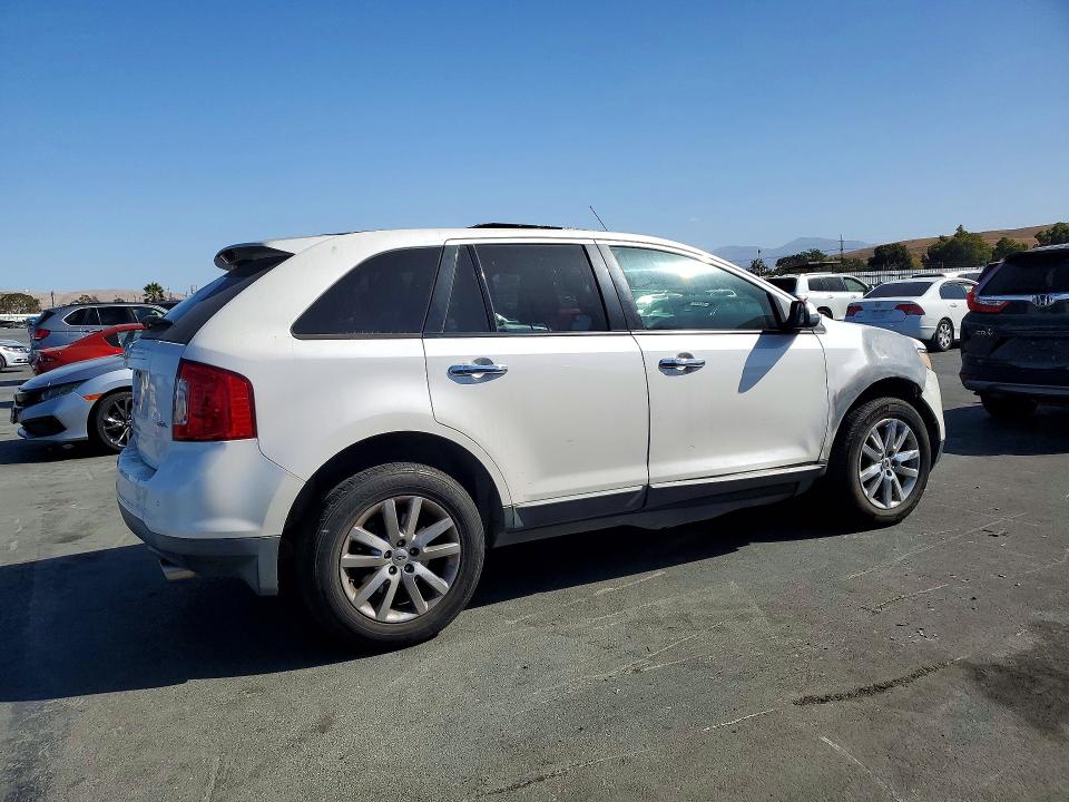 71308016 :رقم المزاد ، 2FMDK3JC1BBB38987 vin ، 2011 Ford Edge مزاد بيع
