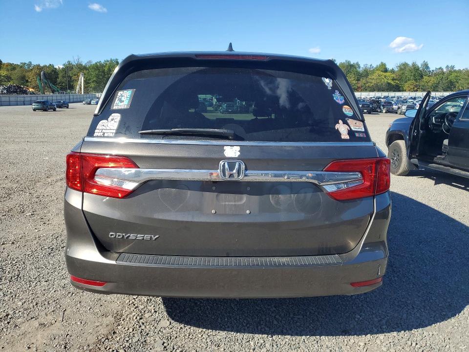 2018 Honda Odyssey მანქანა იყიდება აუქციონზე, vin: 5FNRL6H70JB069177, აუქციონის ნომერი: 71676226