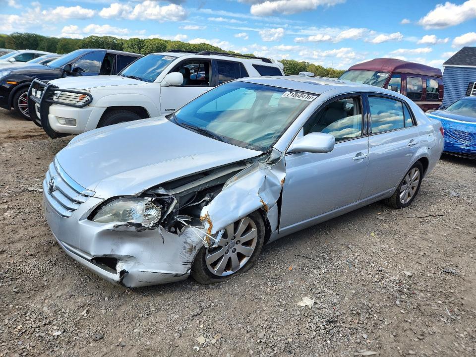 71860416 :رقم المزاد ، 4T1BK36B15U031976 vin ، 2005 Toyota Avalon مزاد بيع