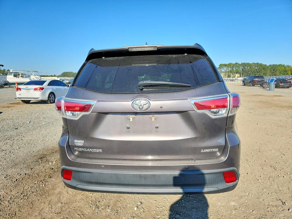 Продажа на аукционе авто 2014 Toyota Highlander, vin: 5TDYKRFH6ES034060, номер лота: 70949406