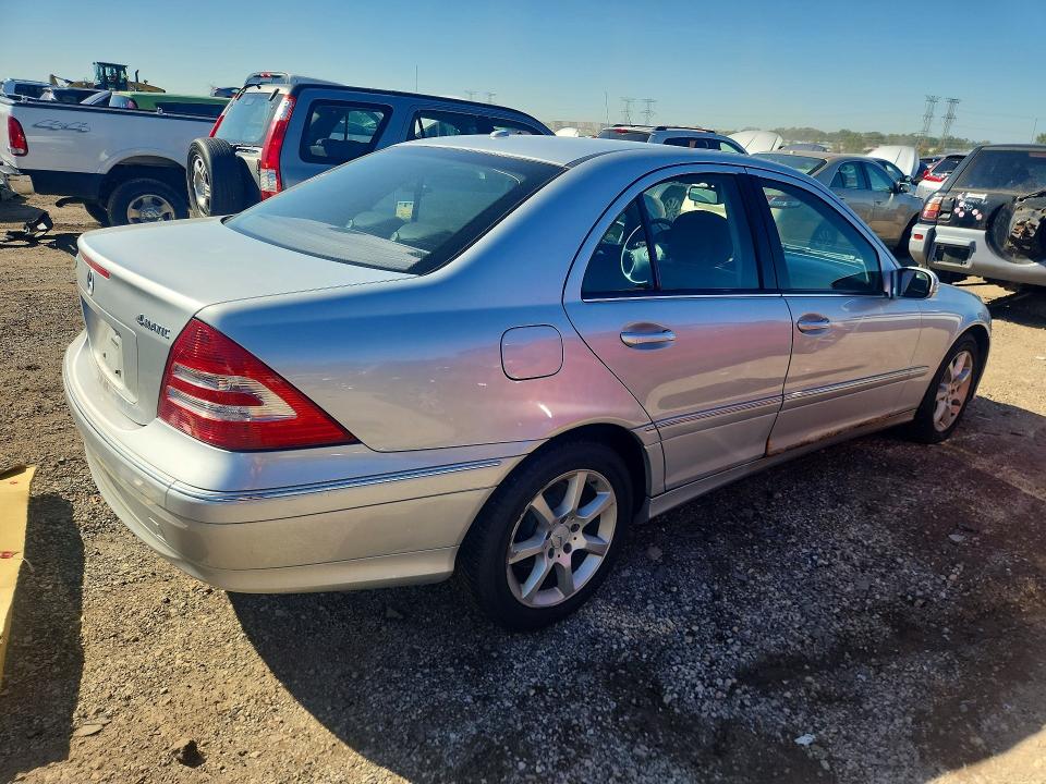 2007 Mercedes-benz C მანქანა იყიდება აუქციონზე, vin: WDBRF92H77F888054, აუქციონის ნომერი: 70483466