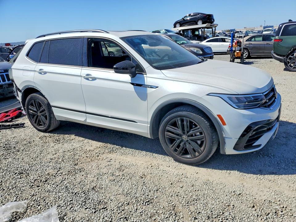 2022 Volkswagen Tiguan მანქანა იყიდება აუქციონზე, vin: 3VVCB7AX6NM062827, აუქციონის ნომერი: 71279696