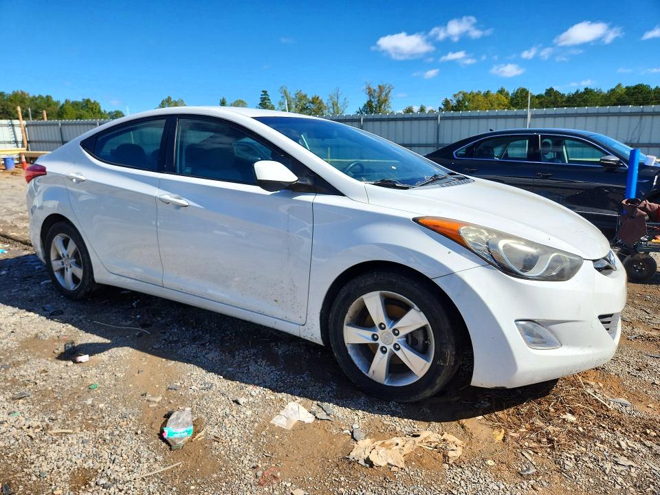 2013 Hyundai Elantra მანქანა იყიდება აუქციონზე, vin: 5NPDH4AE0DH453717, აუქციონის ნომერი: 72045566