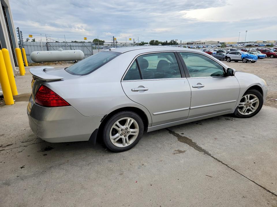 Продажа на аукционе авто 2007 Honda Accord, vin: 1HGCM56887A053823, номер лота: 70322906