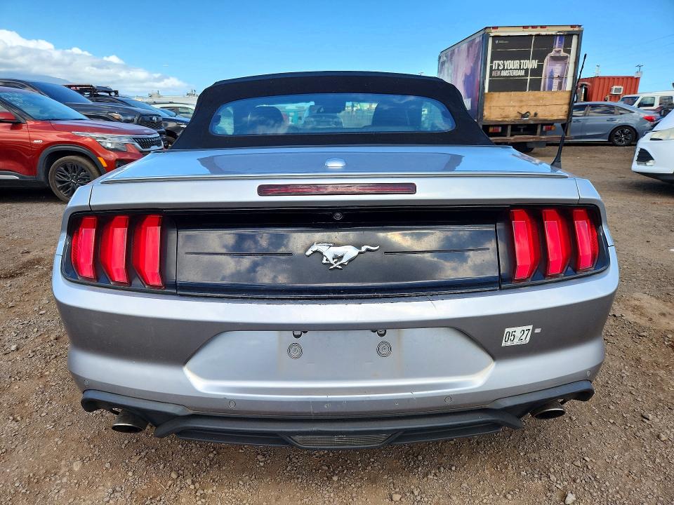 72813556 :رقم المزاد ، 1FATP8UH9P5110457 vin ، 2023 Ford Mustang مزاد بيع