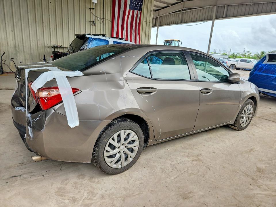 Продажа на аукционе авто 2017 Toyota Corolla, vin: 5YFBURHE2HP662391, номер лота: 71478376