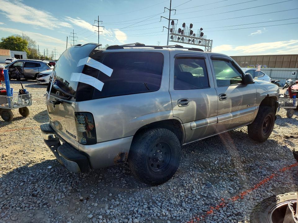 72560126 :رقم المزاد ، 1GNEK13T51R135619 vin ، 2001 Chevrolet Tahoe مزاد بيع