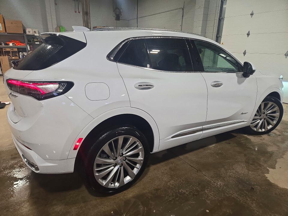 Продажа на аукционе авто 2026 Buick Envision, vin: LRBFZSR40TD049311, номер лота: 70358366