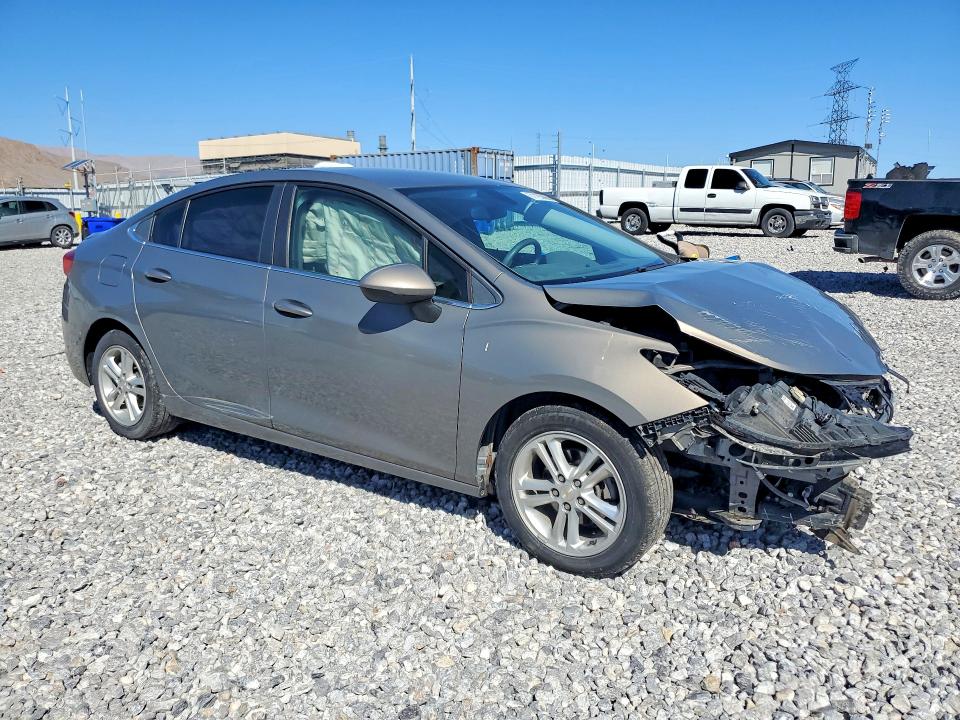 Aukcja sprzedaży 2018 Chevrolet Cruze, vin: 1G1BE5SM3J7156171, numer aukcji: 71193666