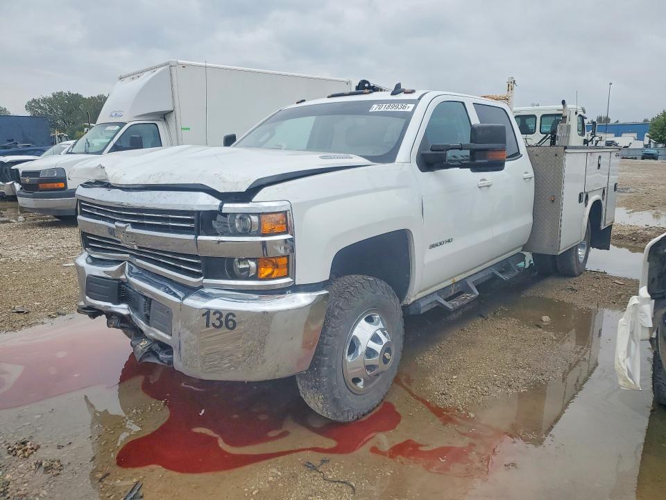 Продажа на аукционе авто 2016 Chevrolet Silverado, vin: 1GB4KZC88GF165176, номер лота: 70189936