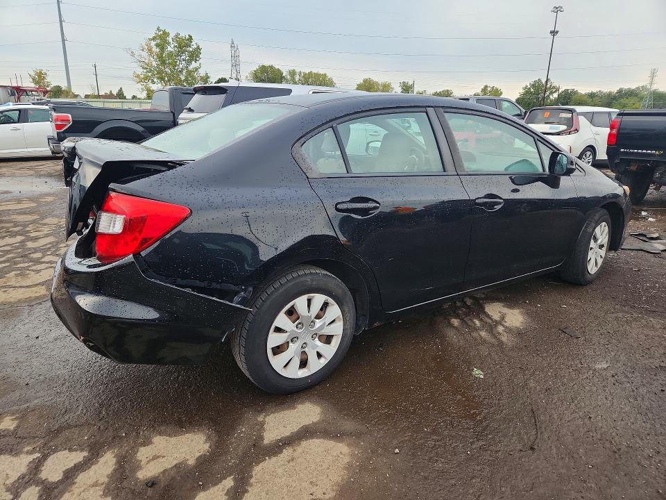 Продажа на аукционе авто 2012 Honda Civic, vin: 19XFB2F57CE107285, номер лота: 71037116