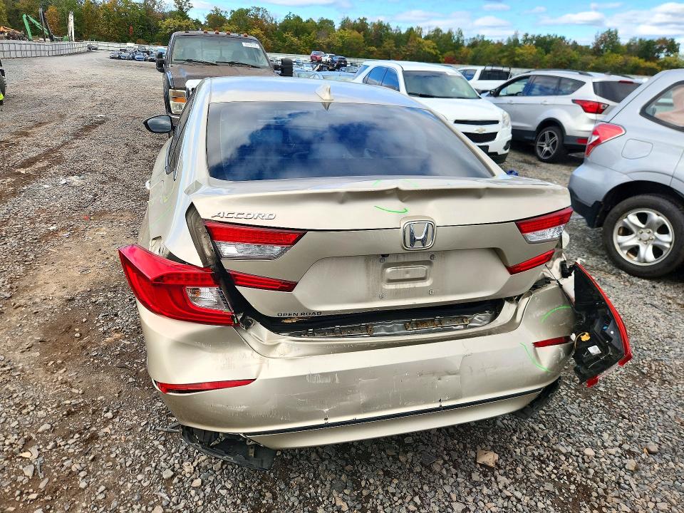 Aukcja sprzedaży 2018 Honda Accord, vin: 1HGCV1F53JA196200, numer aukcji: 72339716