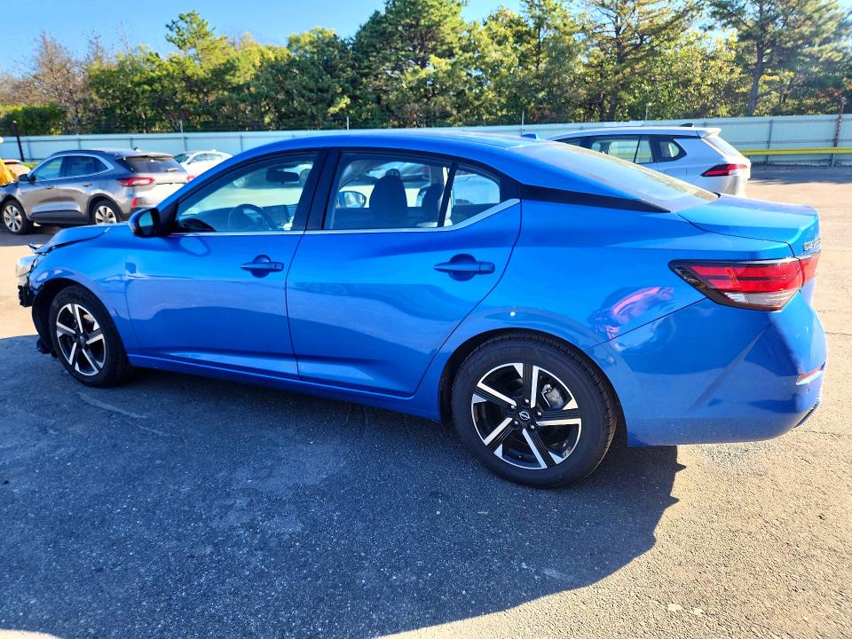 Продажа на аукционе авто 2024 Nissan Sentra, vin: 3N1AB8CV3RY314039, номер лота: 71811176
