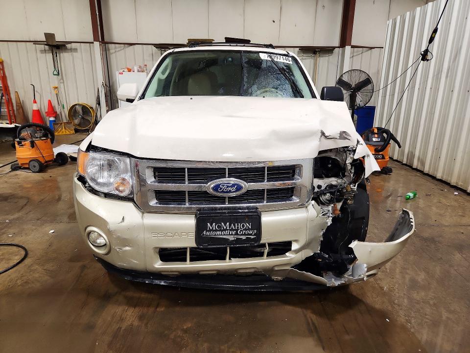 Продаж на аукціоні авто 2010 Ford Escape, vin: 1FMCU0EG6AKD30458, номер лоту: 72997146