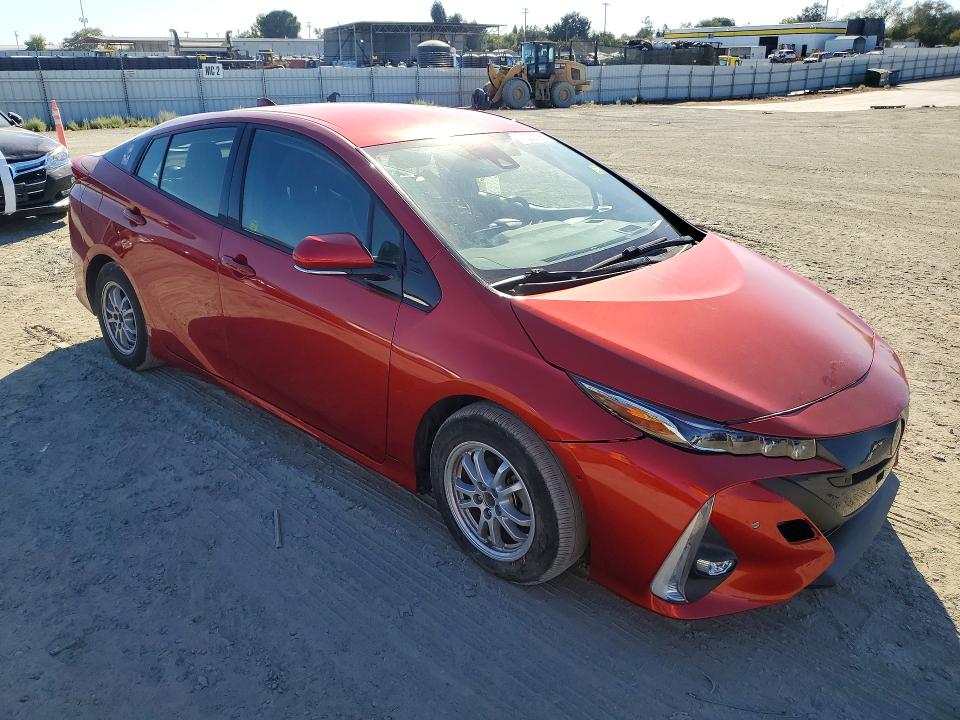 Продаж на аукціоні авто 2019 Toyota Prius Prime, vin: JTDKARFPXK3116130, номер лоту: 71308196