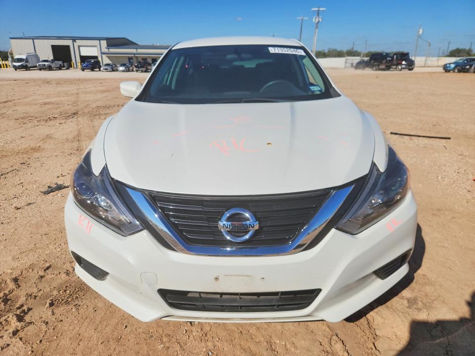 2016 Nissan Altim A მანქანა იყიდება აუქციონზე, vin: 1N4AL3AP7GN327250, აუქციონის ნომერი: 71352046