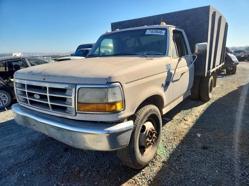 71628646 :رقم المزاد ، 2FDJF37G0NCB00523 vin ، 1992 Ford F350 مزاد بيع