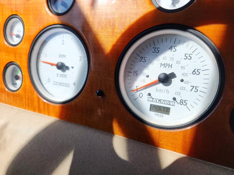 Продажа на аукционе авто 2001 Beaver Marquis, vin: 4SLF4JS1411171145, номер лота: 66232306