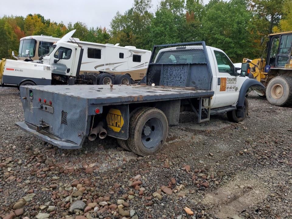 71113636 :رقم المزاد ، 1FDUF4HT2GEA18627 vin ، 2016 Ford F450 مزاد بيع