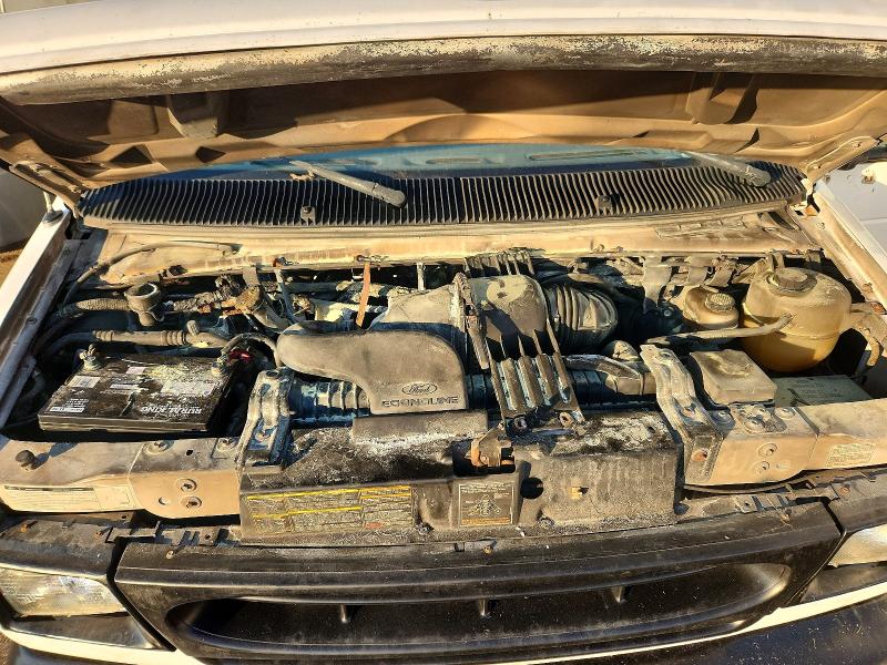 70629496 :رقم المزاد ، 1FDWE35L51HA24437 vin ، 2001 Ford E350 مزاد بيع
