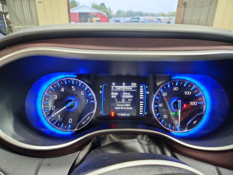 71099696 :رقم المزاد ، 2C4RC1BG0LR106733 vin ، 2020 Chrysler Pacifica مزاد بيع