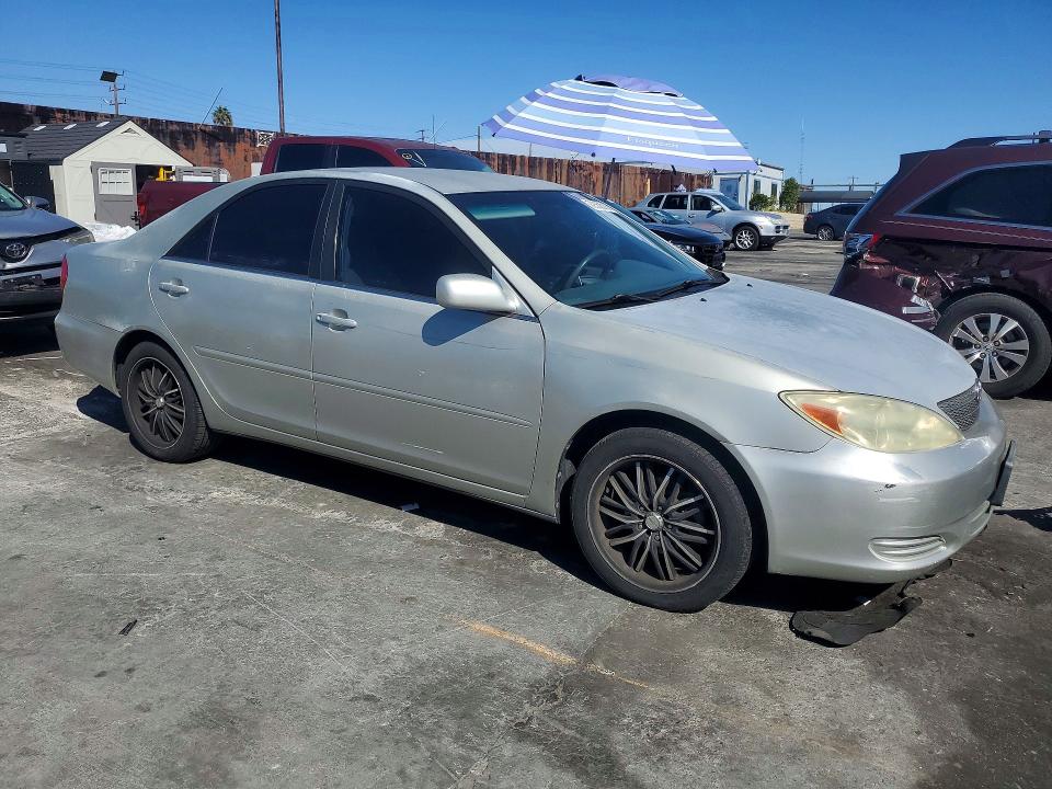 Продажа на аукционе авто 2004 Toyota Camry, vin: 4T1BE32K24U266768, номер лота: 72562316