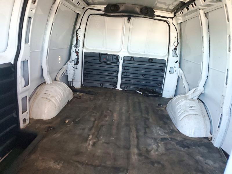 72610966 :رقم المزاد ، 1GCWGAFP9J1339898 vin ، 2018 Chevrolet Express G2500 مزاد بيع