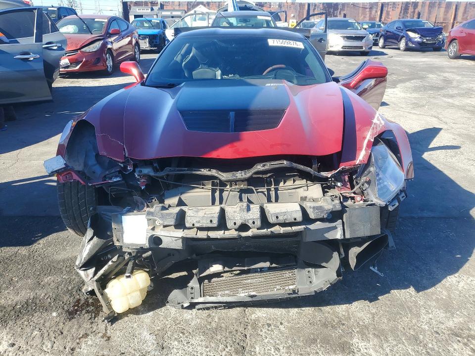 71509876 :رقم المزاد ، 1G1YU2D60F5605531 vin ، 2015 Chevrolet Corvette مزاد بيع