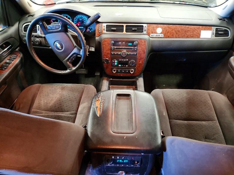 2007 Chevrolet Suburban მანქანა იყიდება აუქციონზე, vin: 3GNFK16357G132602, აუქციონის ნომერი: 71498916