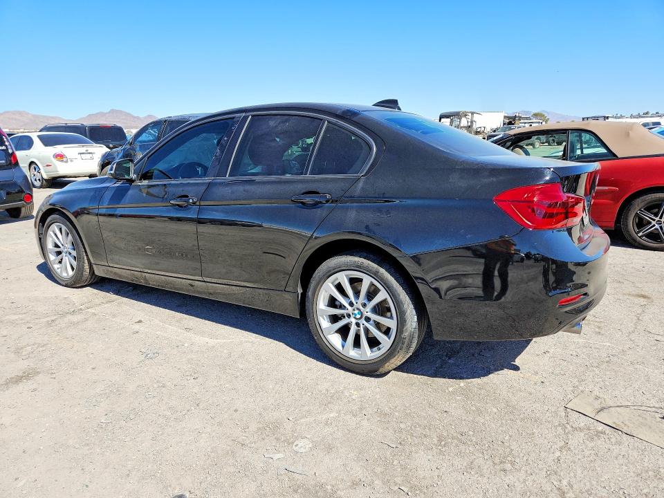 71074686 :رقم المزاد ، WBA8A9C59JAH14023 vin ، 2018 Bmw 320 مزاد بيع