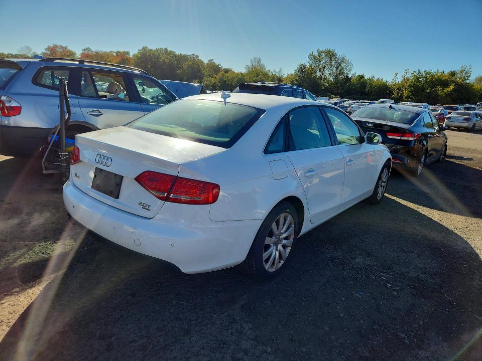 Продажа на аукционе авто 2010 Audi A4, vin: WAUFFAFL3AN066978, номер лота: 71558696