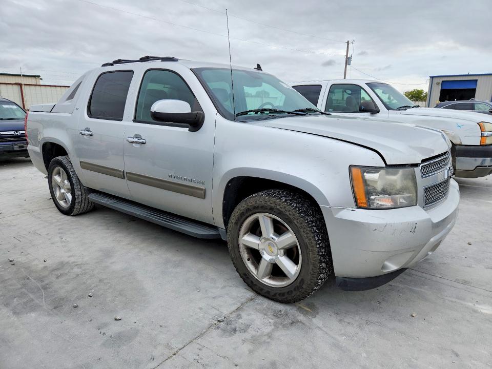 2011 Chevrolet Avalanche მანქანა იყიდება აუქციონზე, vin: 3GNMCFE02BG262418, აუქციონის ნომერი: 71430996