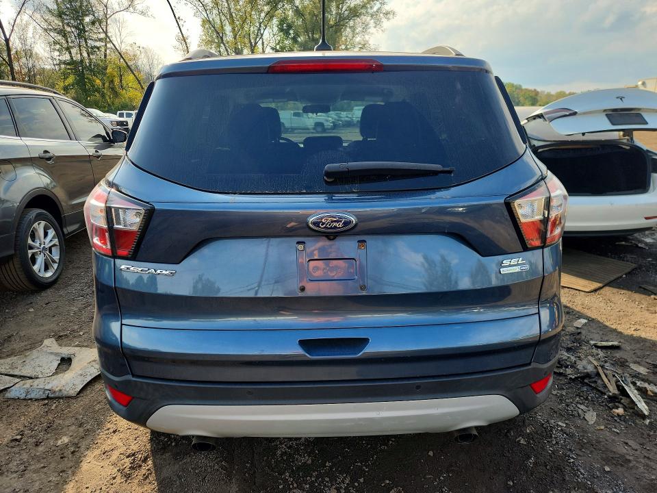 Auction sale of the 2018 Ford Escape, vin: 1FMCU9HD6JUB01627, lot number: 70906176