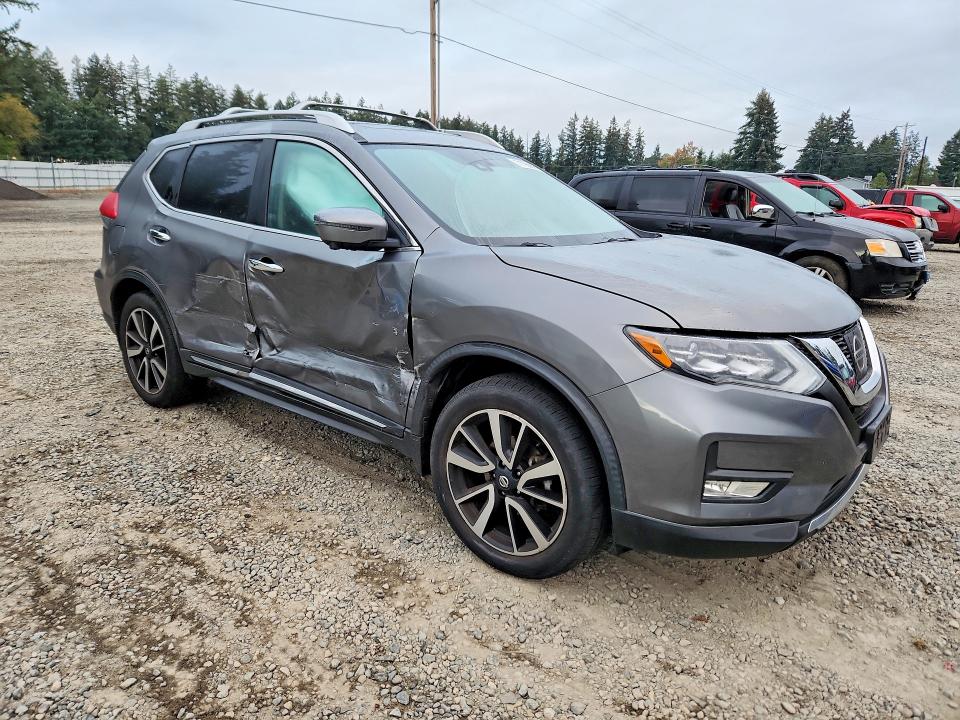 71190906 :رقم المزاد ، JN8AT2MV4HW253946 vin ، 2017 Nissan Rogue مزاد بيع