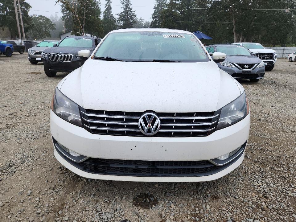 Продажа на аукционе авто 2013 Volkswagen Passat, vin: 1VWCN7A32DC021935, номер лота: 71800076