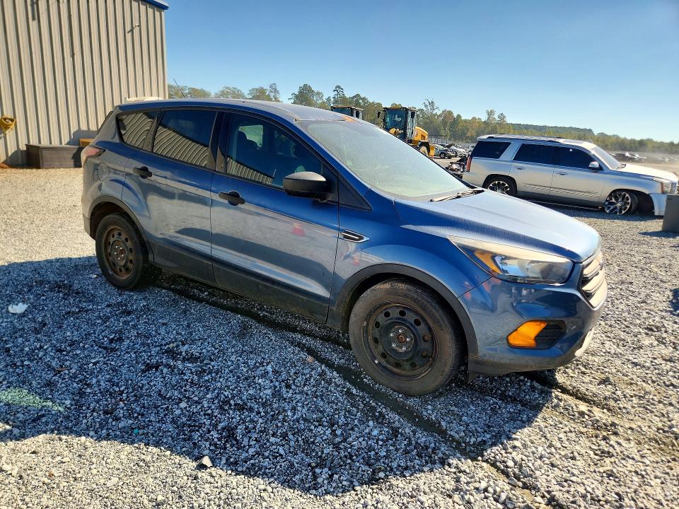 Продажа на аукционе авто 2018 Ford Escape, vin: 1FMCU0F73JUB79355, номер лота: 73165486