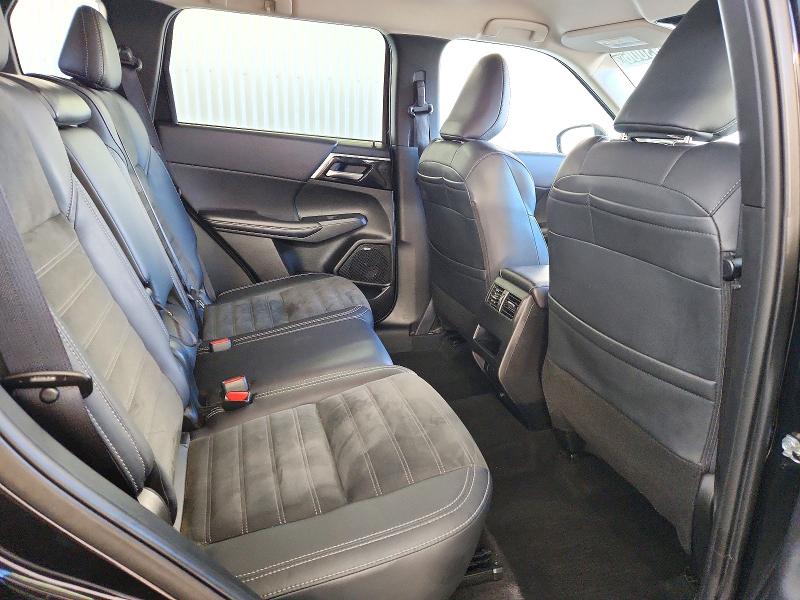 Aukcja sprzedaży 2025 Mitsubishi Outlander, vin: JA4J4VA83SZ043105, numer aukcji: 73993006