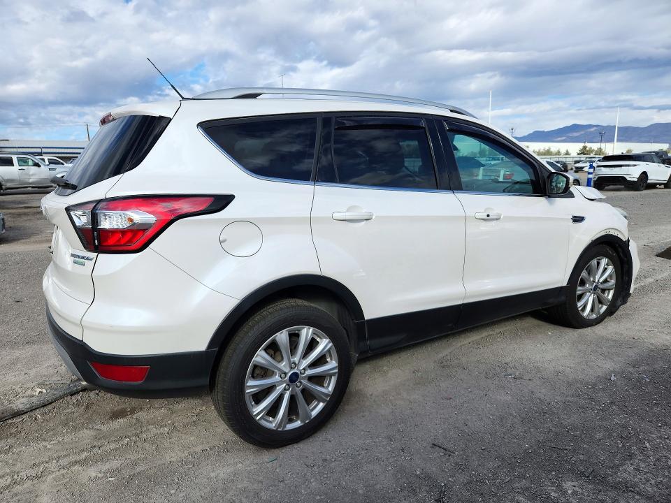 2017 Ford Escape მანქანა იყიდება აუქციონზე, vin: 1FMCU0J93HUD54299, აუქციონის ნომერი: 72943036