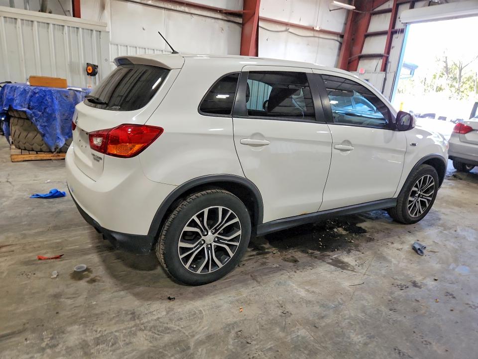 71562946 :رقم المزاد ، JA4AR3AU8GZ045085 vin ، 2016 Mitsubishi Outlander Sport مزاد بيع