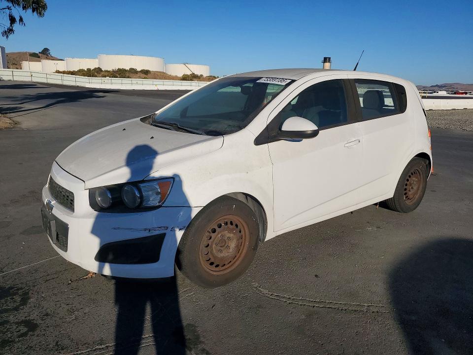 73359186 :رقم المزاد ، 1G1JA6SH0D4200035 vin ، 2013 Chevrolet Sonic مزاد بيع